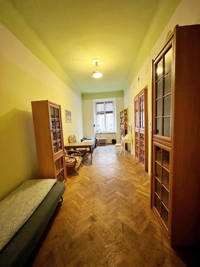 Old Town Rooms Wielopole Cracovia Esterno foto
