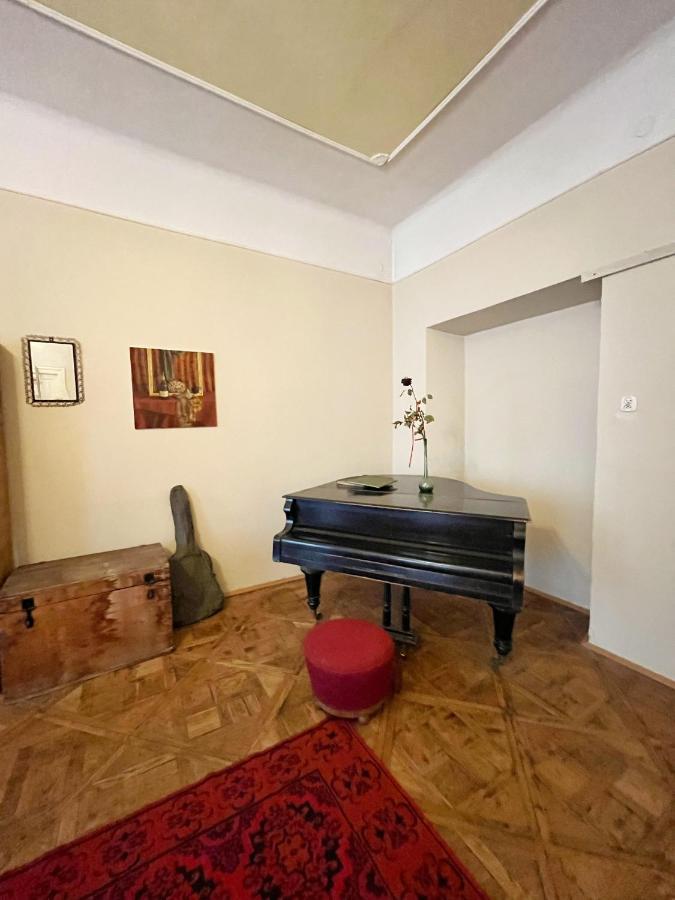 Old Town Rooms Wielopole Cracovia Esterno foto