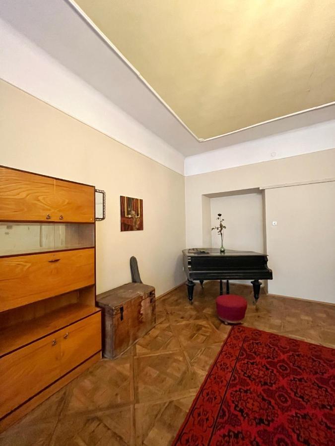 Old Town Rooms Wielopole Cracovia Esterno foto